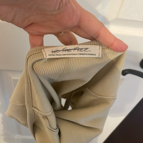 We The Free / Free People - high neck halter tank size xs - Picture 3 of 3